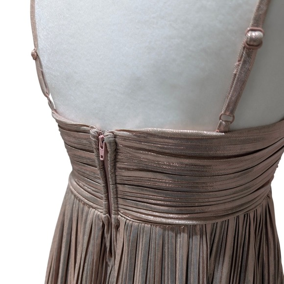 Seni & Cade Juniors' Rose Gold Metallic Pleated Knot Front Babydoll Prom Dress - Picture 6 of 16